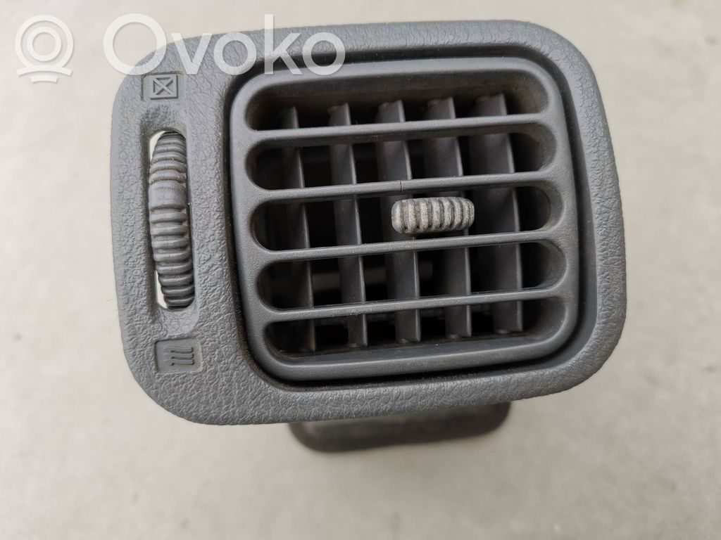 Subaru Legacy Dashboard side air vent grill/cover trim 