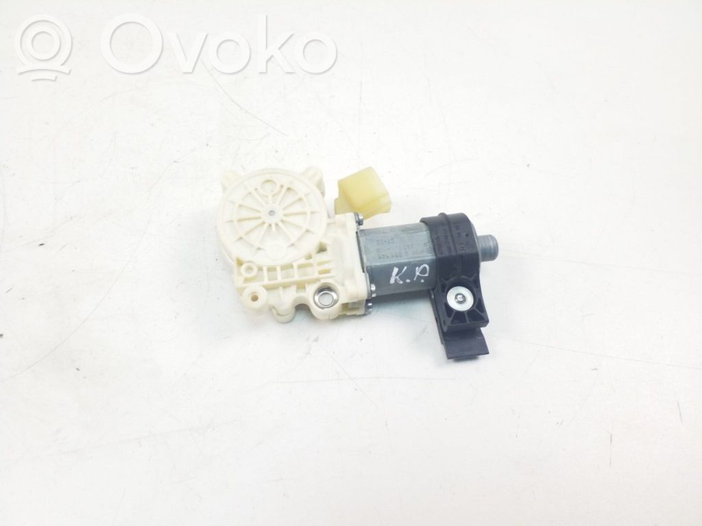 Priekinio lango pakelėjo varikliukas   6081141