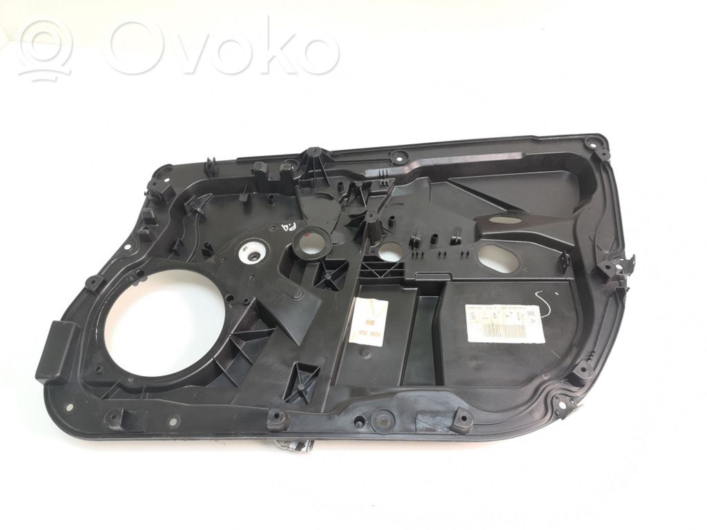 Mechanizm podnoszenia szyby przedniej bez silnika   8A61A045H16AG