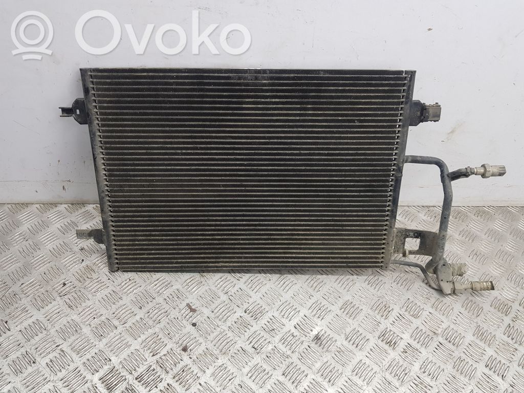 Volkswagen PASSAT B5 Skraplacz / Chłodnica klimatyzacji 
