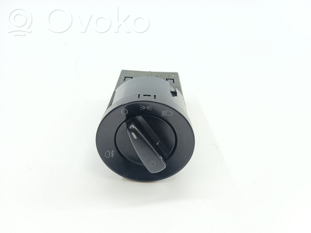 Volkswagen Golf IV Interruptor de luz 
