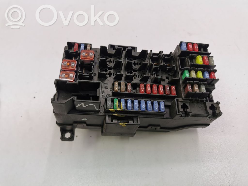 Módulo de fusible   21092612,GS2LC180677,1212181445
