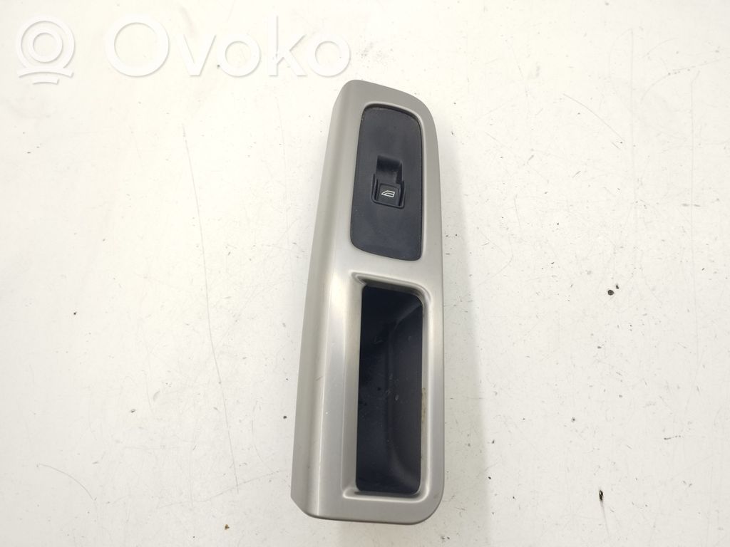 Electric window control switch   30773314,8663815