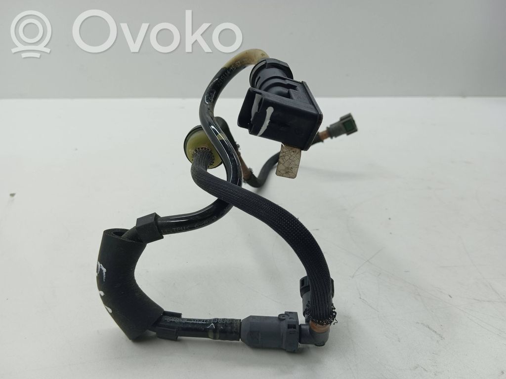 Citroen DS3 Fuel line pipe 