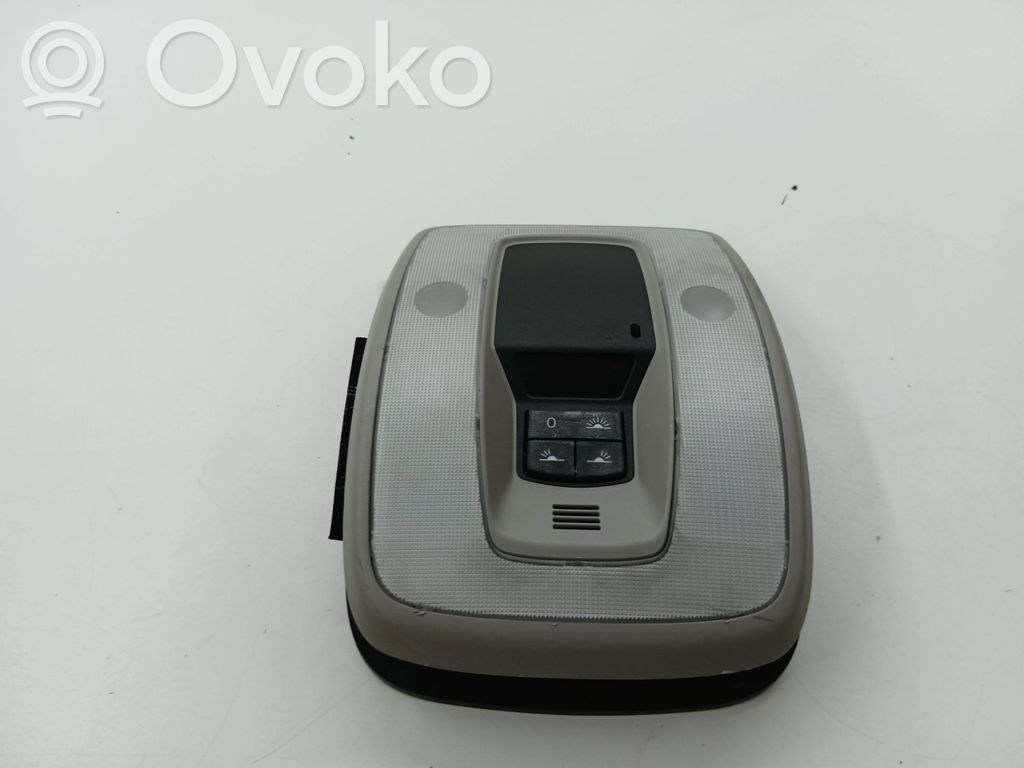 Volvo V50 Front seat light 