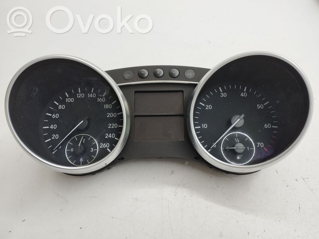 Mercedes-Benz ML W164 Licznik / Prędkościomierz 