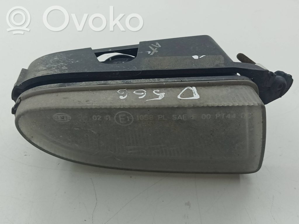 Front fog light   E1058