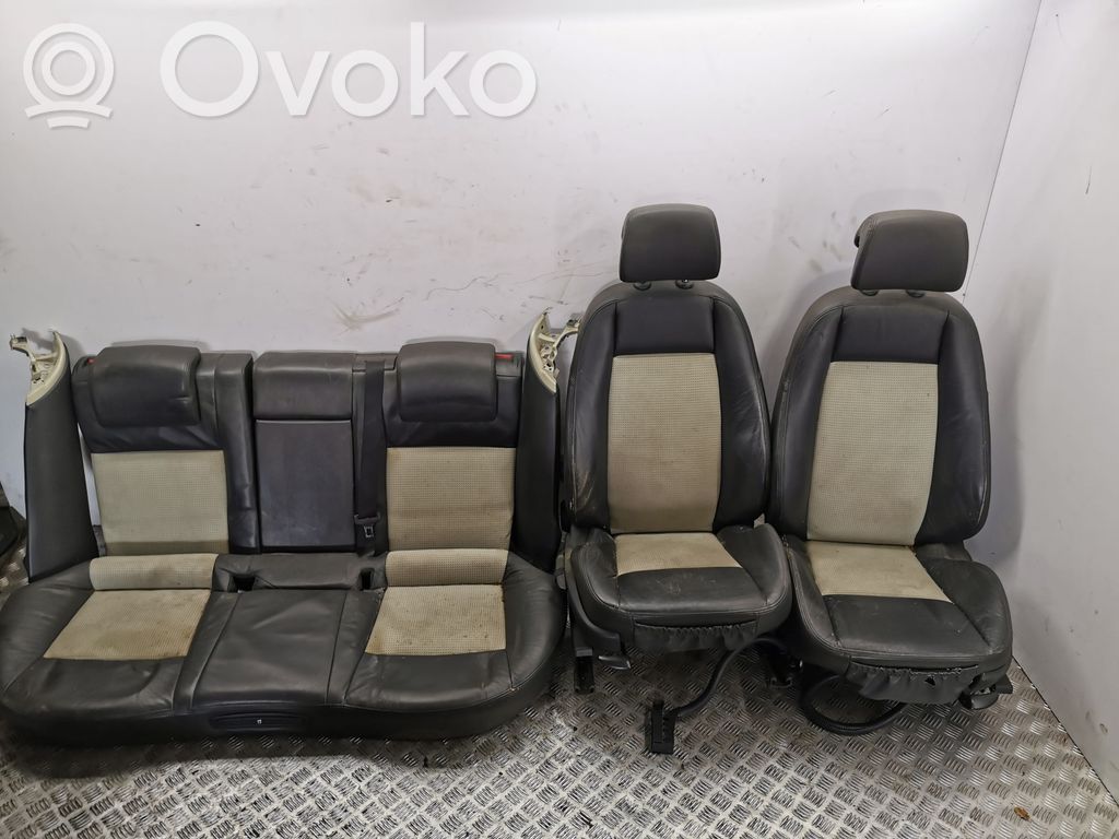 Salono komplektas