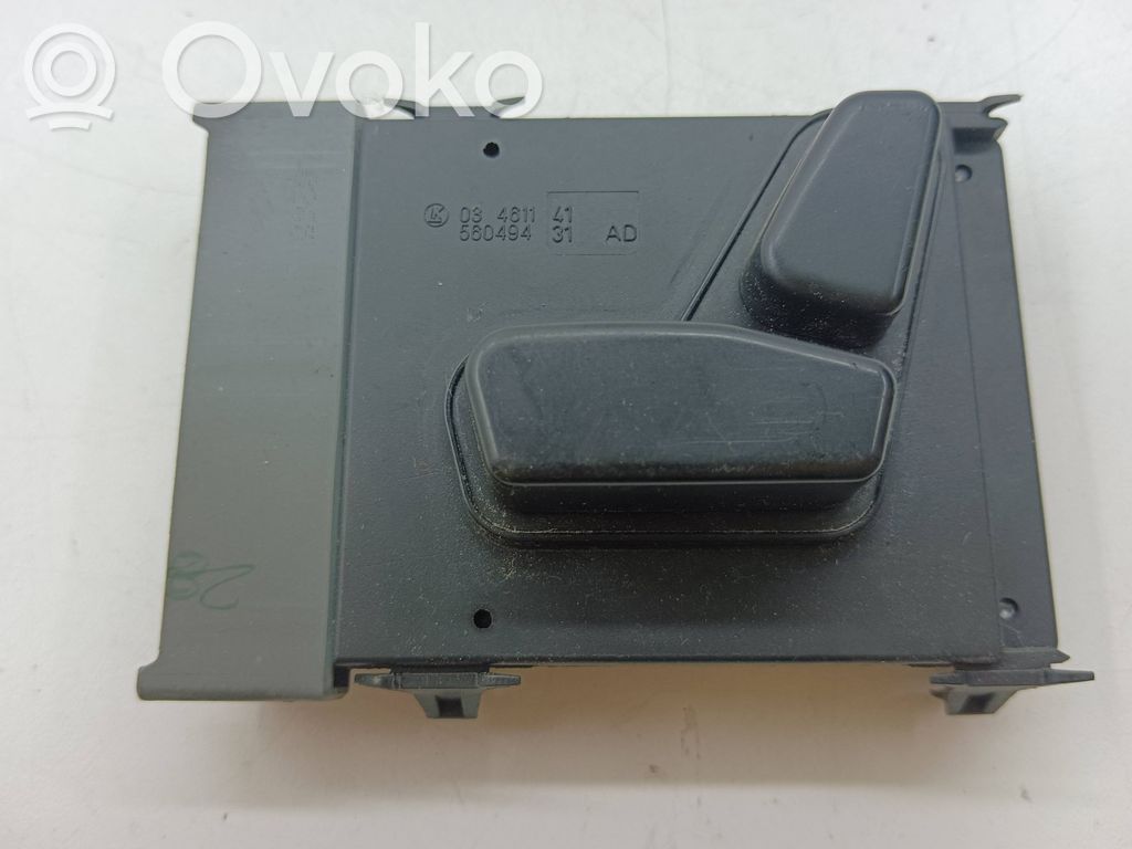 Jeep Grand Cherokee (WK) Seat control switch 