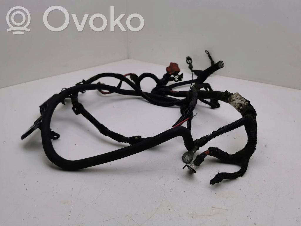 Jeep Grand Cherokee (WK) Positive cable (battery) 