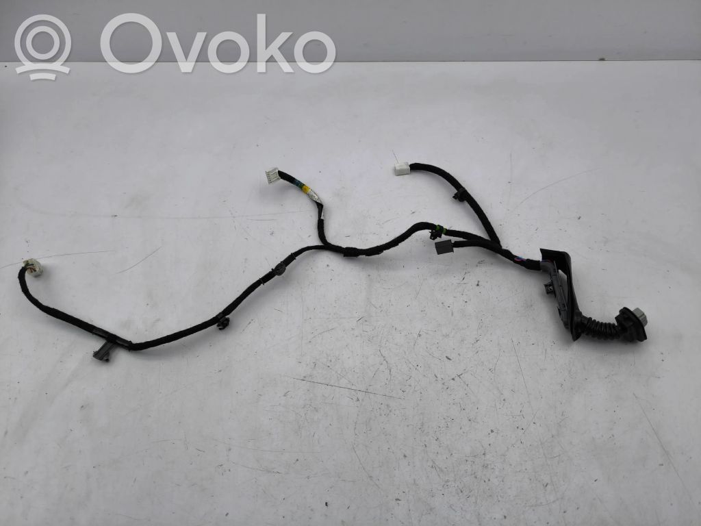 Mazda CX-5 Cableado de puerta trasera 