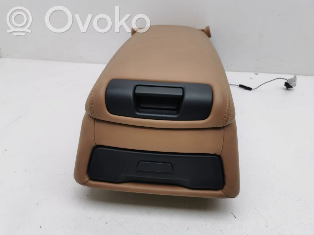 BMW 7 F01 F02 F03 F04 Podłokietnik tylnej kanapy 