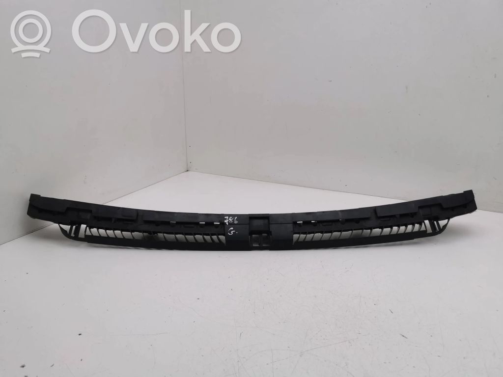 Seat Leon IV Soporte de montaje del parachoques trasero 