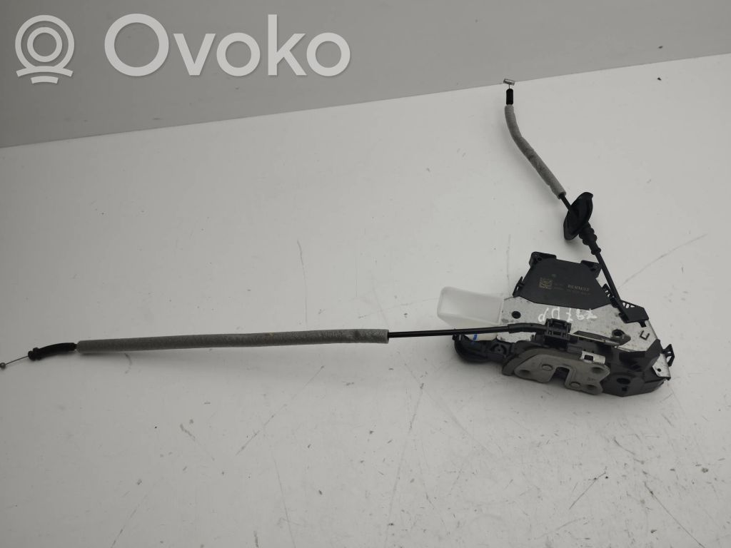 Priekšpusē slēdzene   805029809R