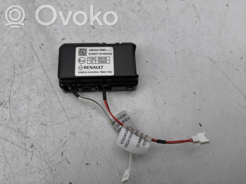 Renault Megane E-Tech Aerial antenna amplifier 