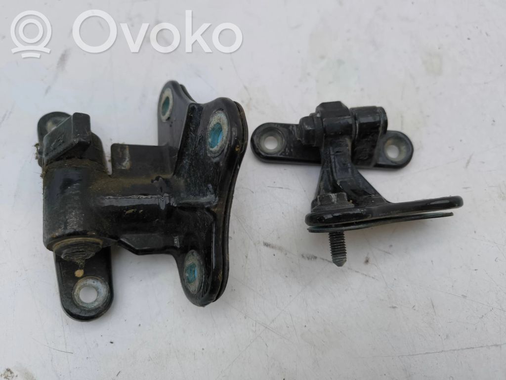 Mercedes-Benz R W251 Set balamale ușă spate