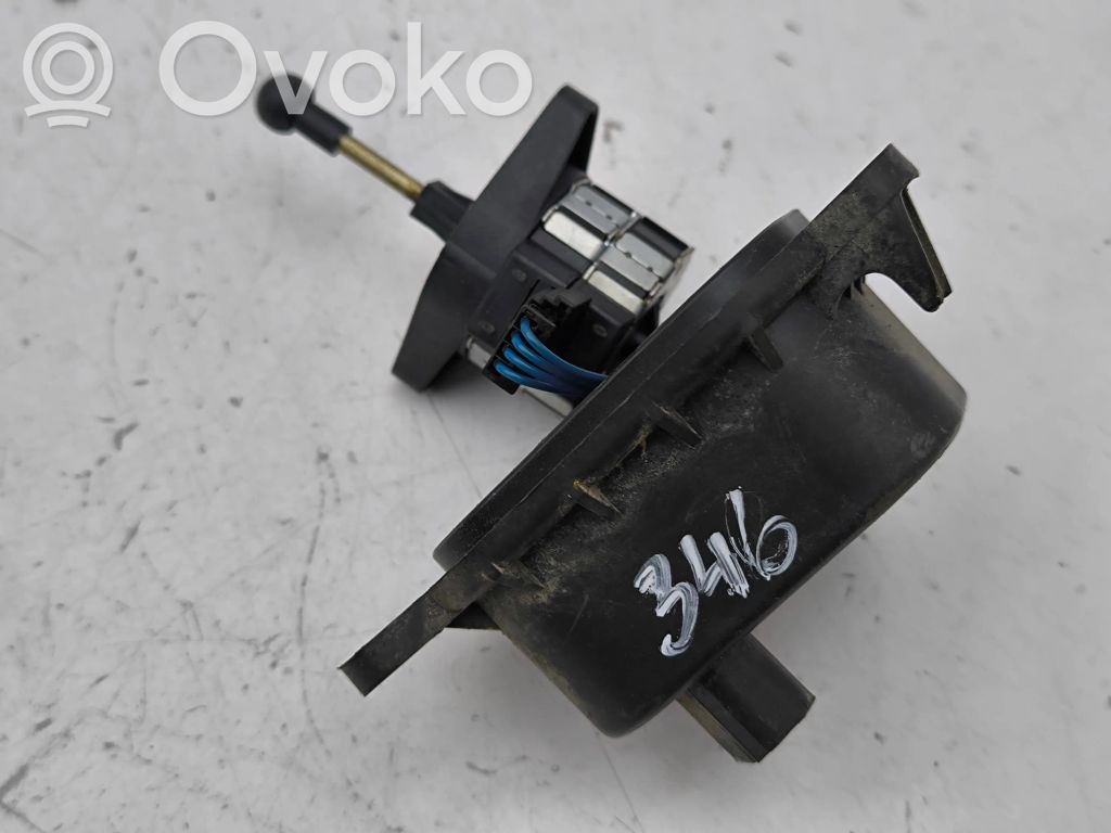 BMW X5 E53 Headlight level adjustment motor 