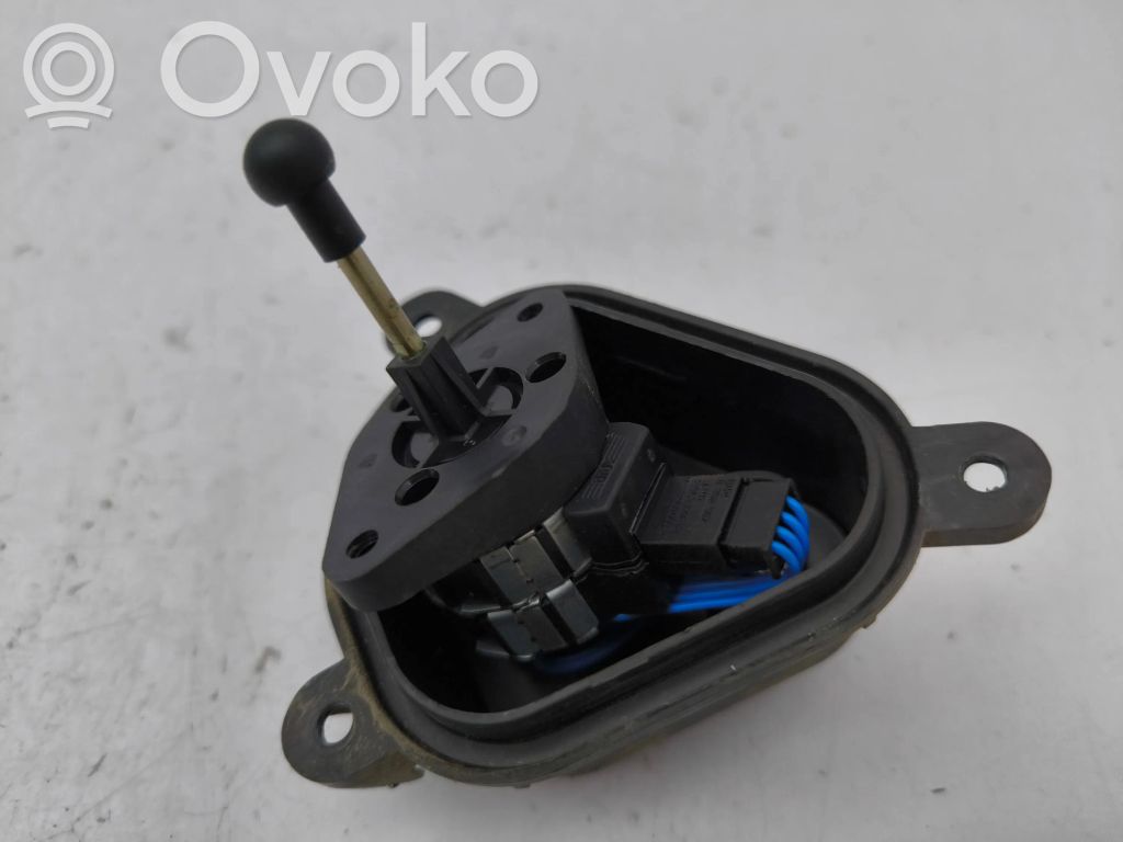 BMW X5 E53 Headlight level adjustment motor 