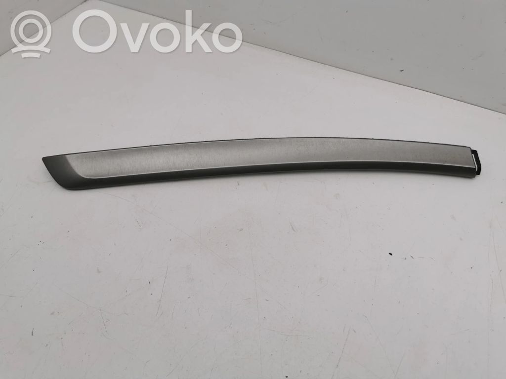 Honda CR-V Moldura del panel (Usadas) 