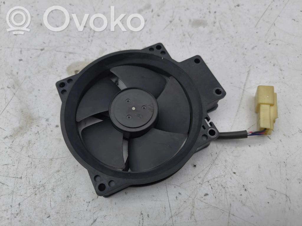 Lexus IS 220D-250-350 Sēdekļa ventilators 