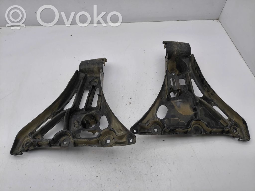BMW 5 E60 E61 Staffa di rinforzo montaggio del paraurti posteriore 