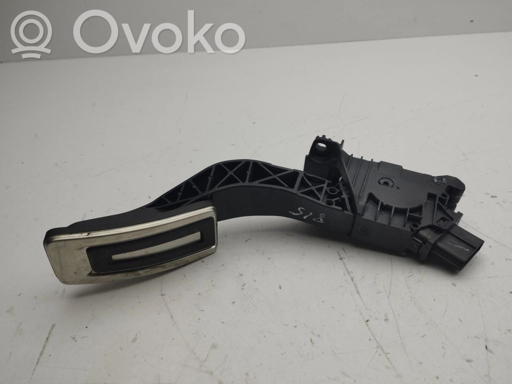 Gaspedal   2Q2723503