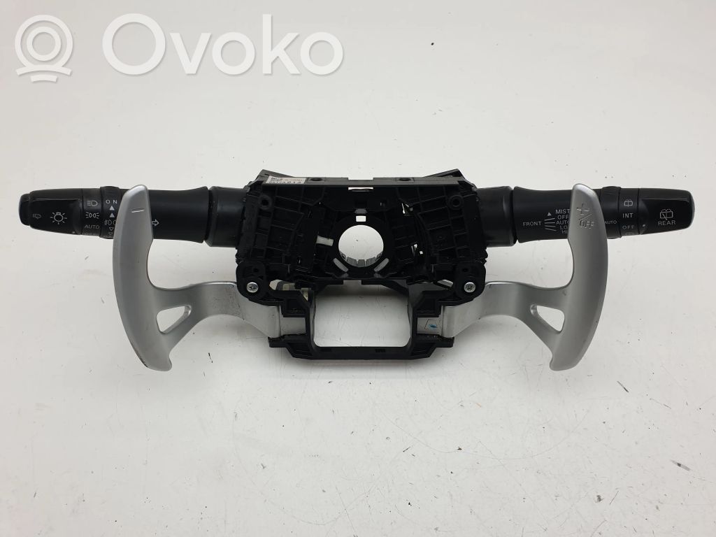 Mitsubishi Outlander Bloc semnalizator și ștergător parbriz 
