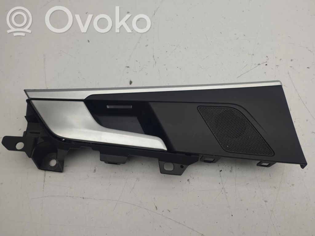 Manecilla interna puerta trasera   8W0959523B