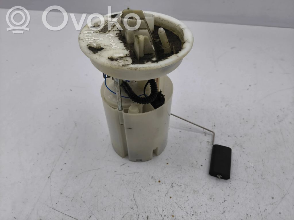 Ford C-MAX II Bomba interna de combustible 