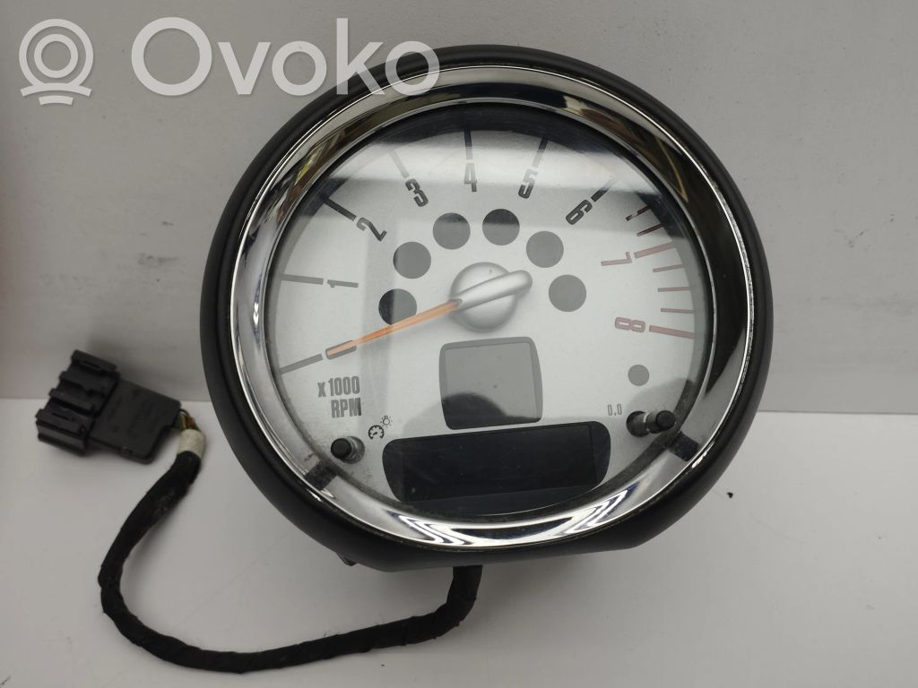 Mini Cooper Countryman R60 Speedometer (instrument cluster) 
