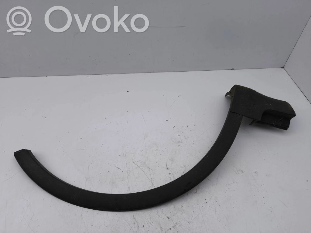 Ford Kuga I Rivestimento passaruota anteriore