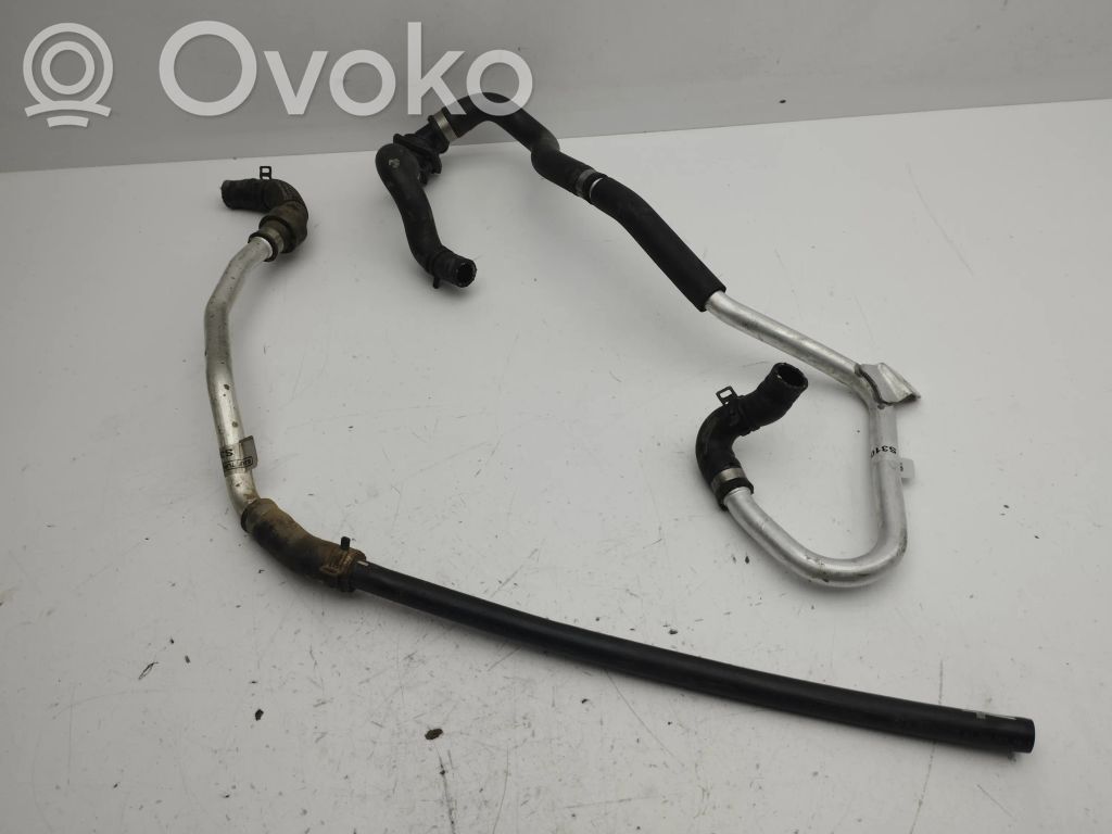 Mercedes-Benz E W213 Conductă/furtun lichid de răcire motor