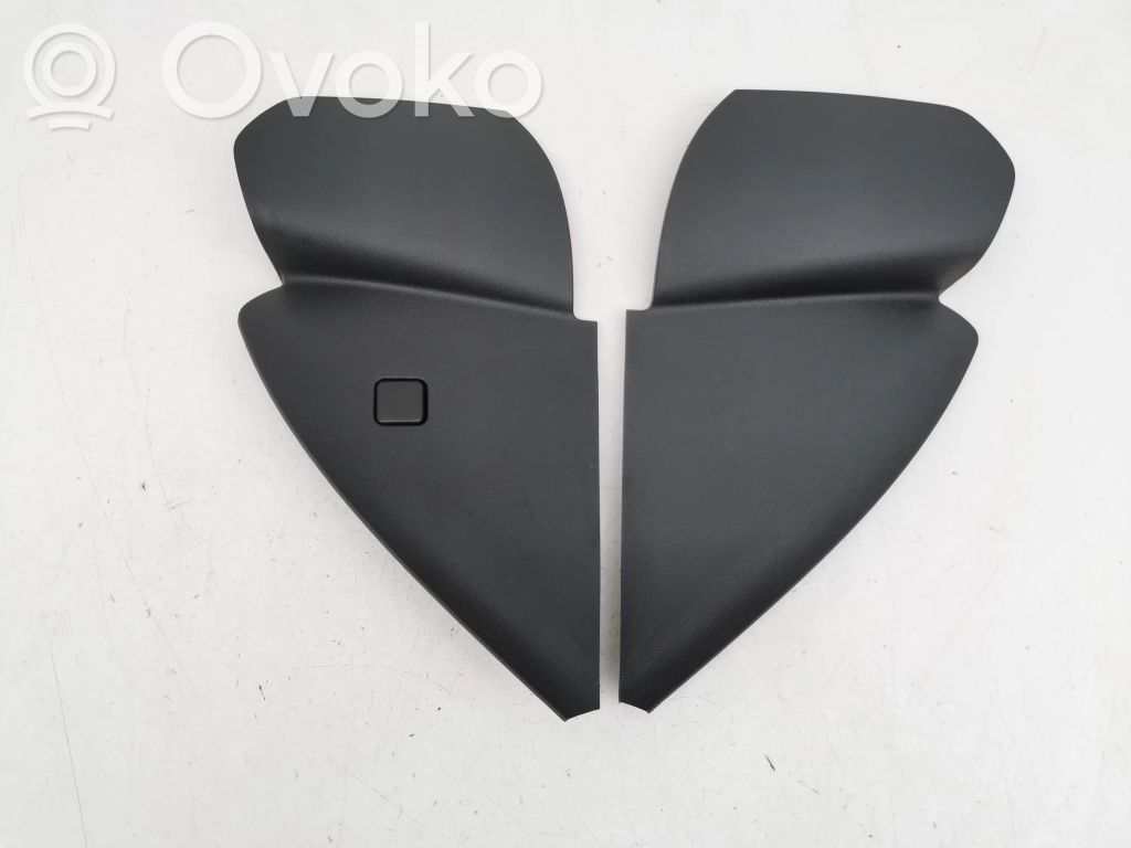 Citroen C4 III e-C4 Moldura del extremo lateral de panel 