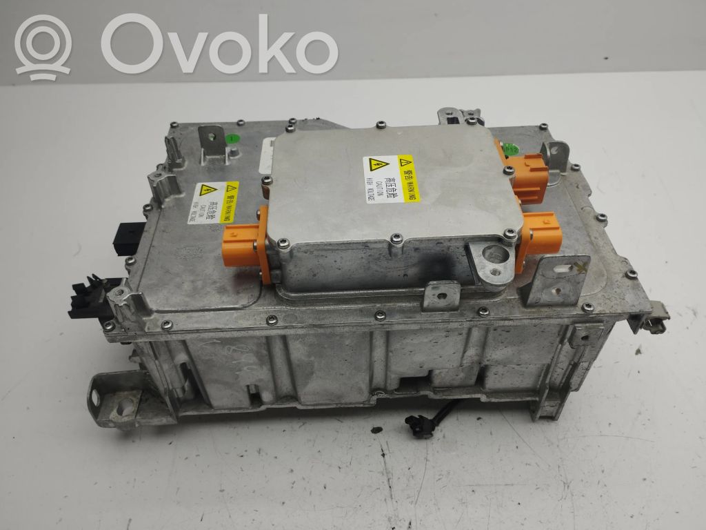 Inversor/convertidor de voltaje   9844765280