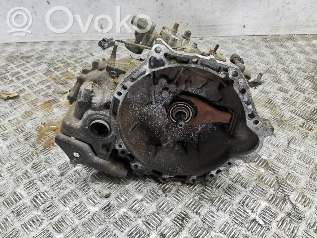Manualna 5-biegowa skrzynia biegów   Y60608871