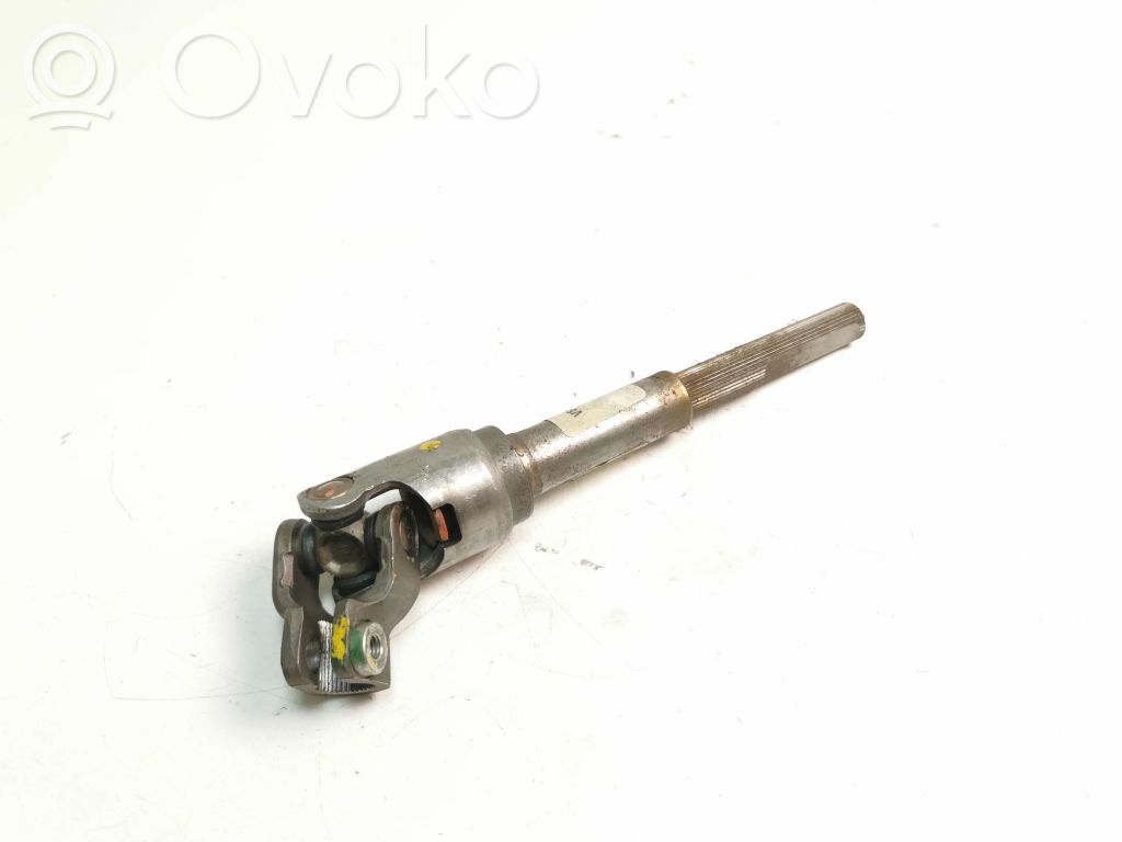 Toyota Avensis T250 Steering column universal joint 