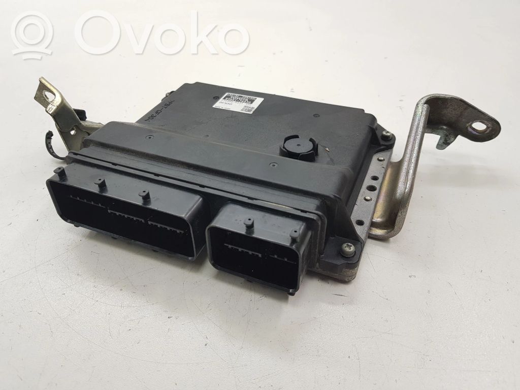 Lexus CT 200H Engine control unit/module 