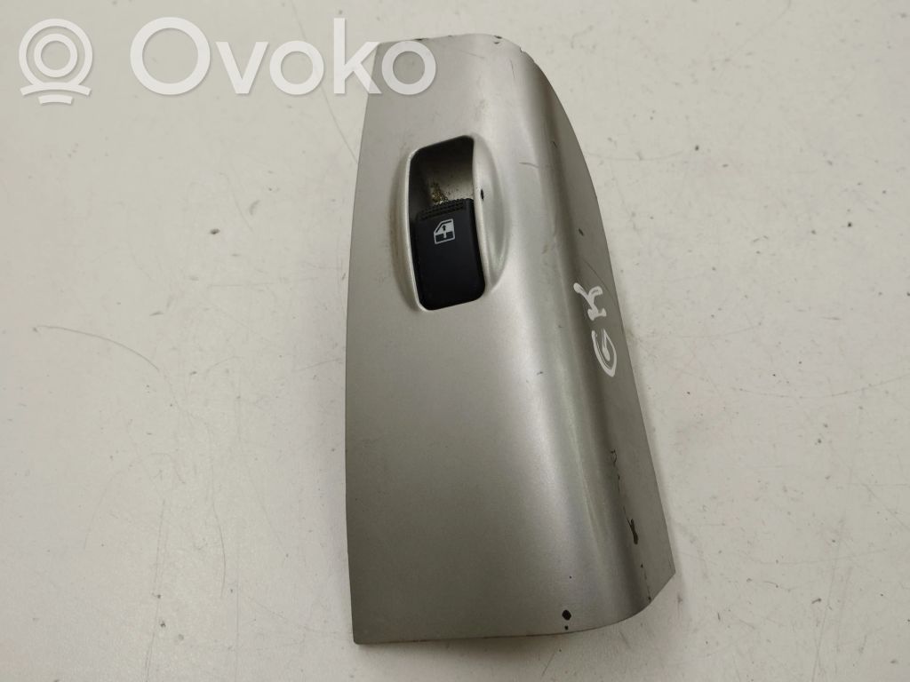 KIA Sportage Electric window control switch 