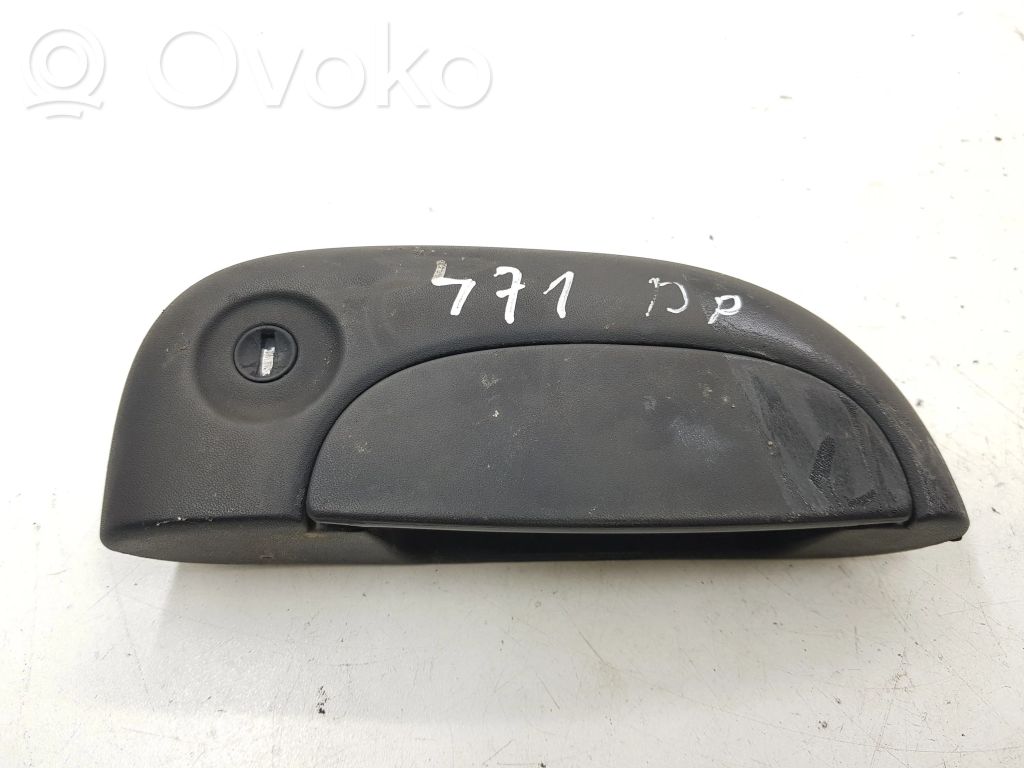 Renault Kangoo I Etuoven ulkokahva 