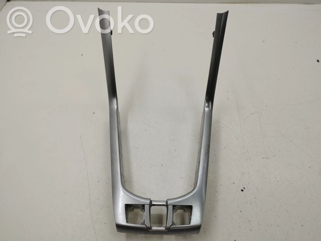 Opel Antara Embellecedor de la consola central 
