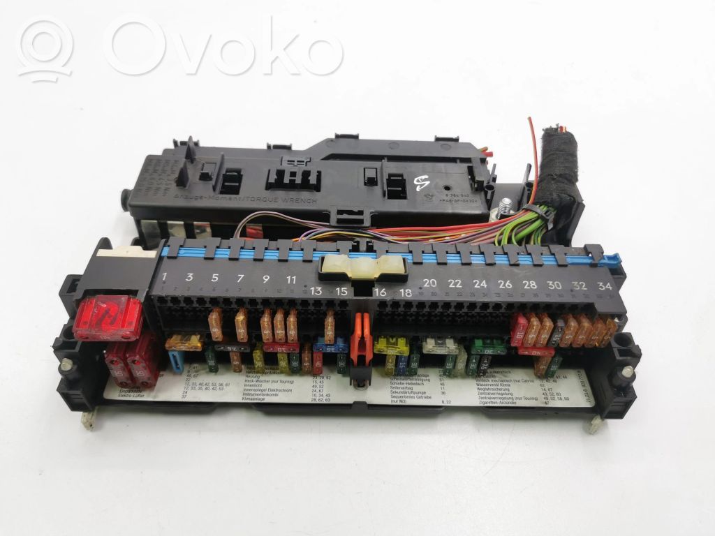 BMW 3 E46 Fuse module 