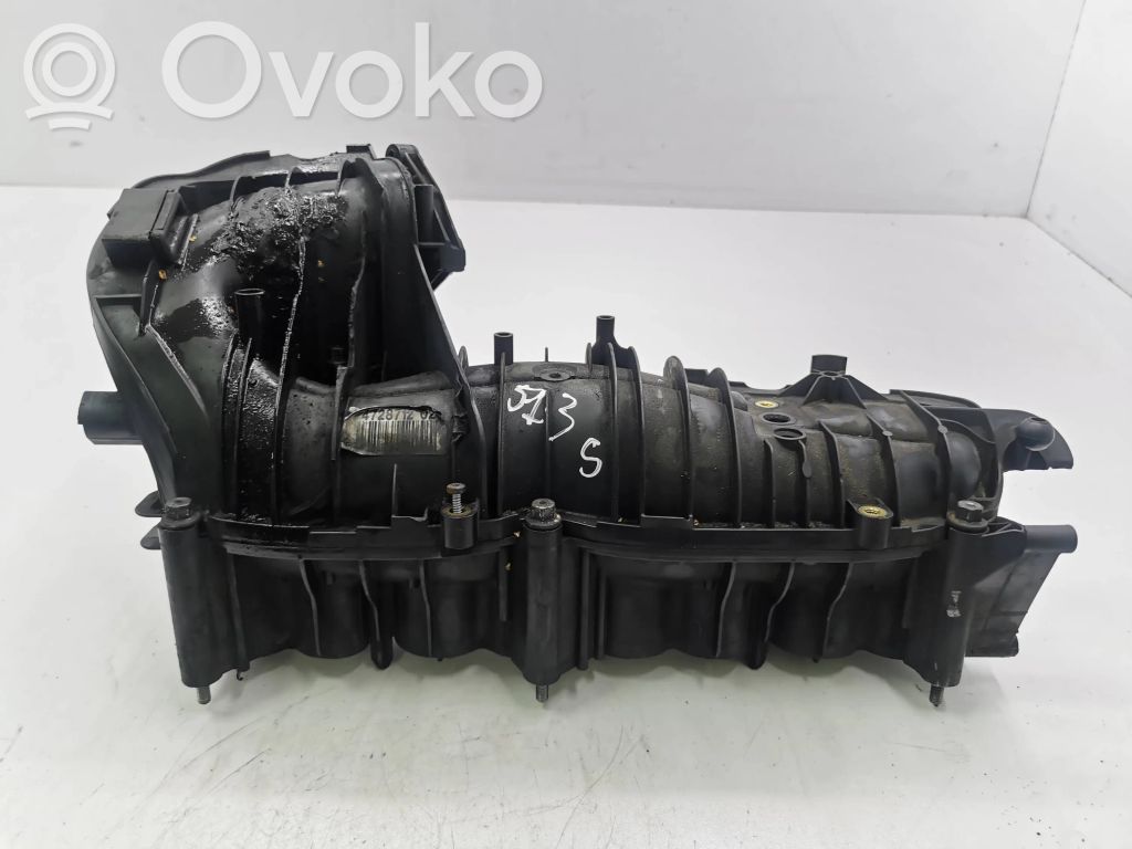 BMW 5 E60 E61 Intake manifold 