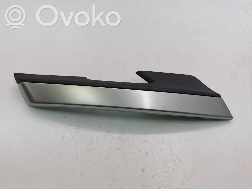 Toyota Auris E180 Inne elementy wykończeniowe drzwi przednich