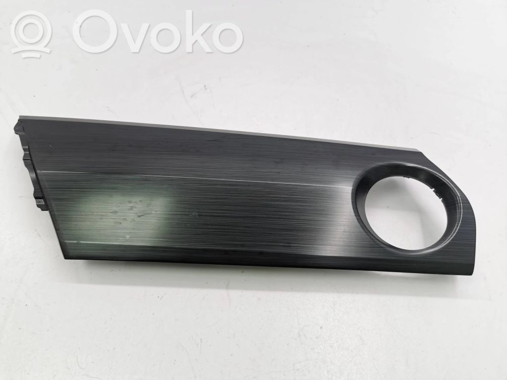 Toyota Auris E180 Panelės apdaila 
