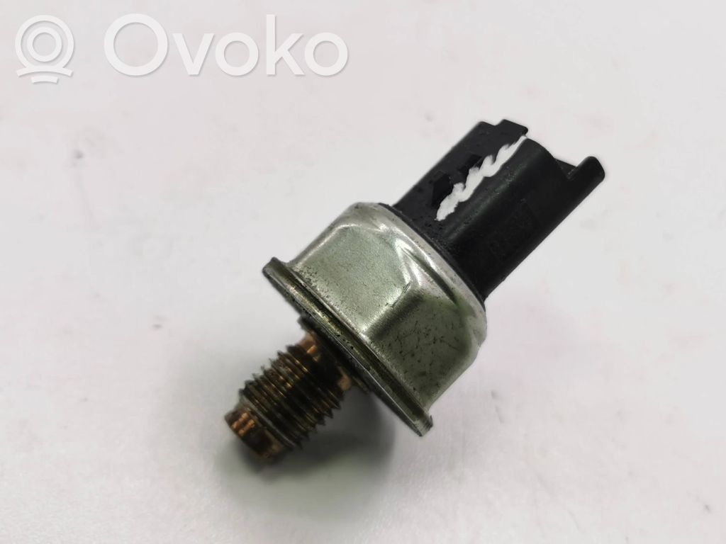 Kraftstoffdrucksensor   1527854643,05P06801
