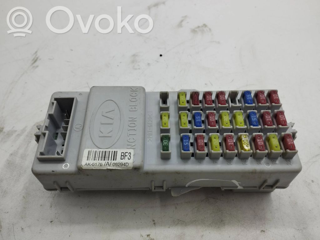 KIA Sorento Módulo de fusible 