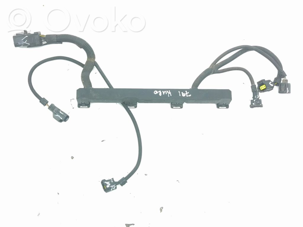 Ford Focus Polttoainesuuttimien johdot 