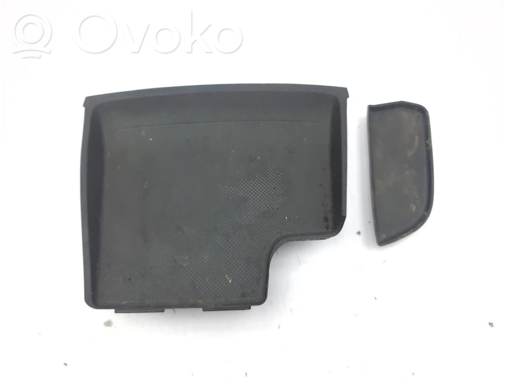 Mazda 6 Panel drawer/shelf pad 