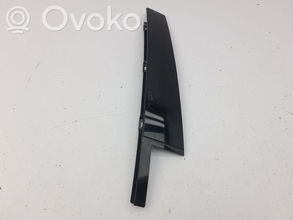 Skoda Octavia Mk4 Rivestimento modanatura del vetro della portiera posteriore 