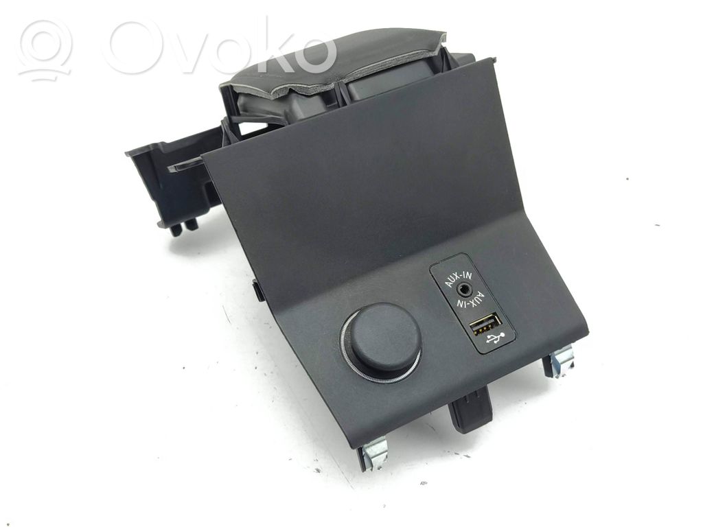 USB socket connector   9283144